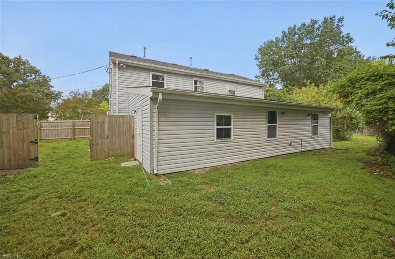 Photo 38 of 50 residential for sale in Norfolk virginia