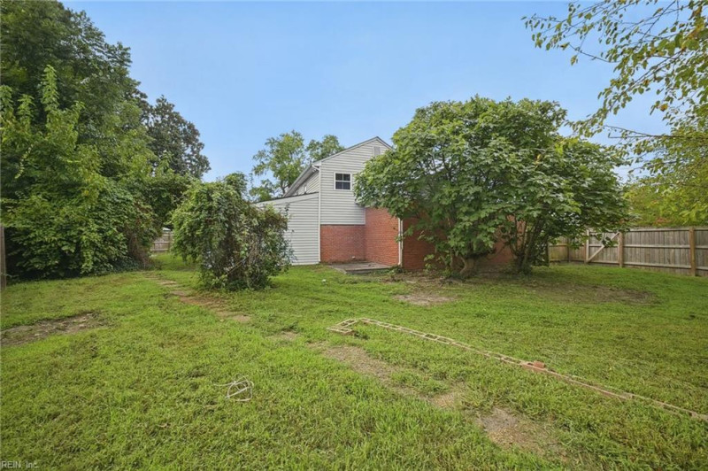 Photo 42 of 50 residential for sale in Norfolk virginia
