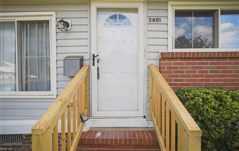 Photo 5 of 50 residential for sale in Norfolk virginia