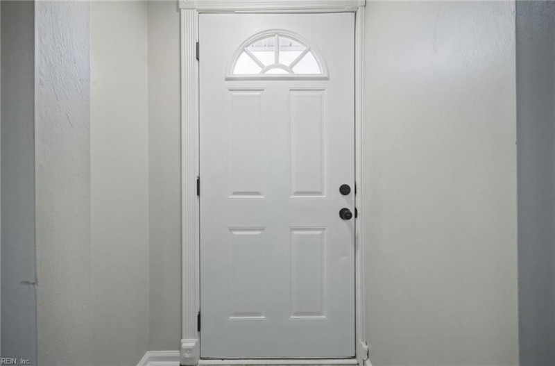 Photo 6 of 50 residential for sale in Norfolk virginia