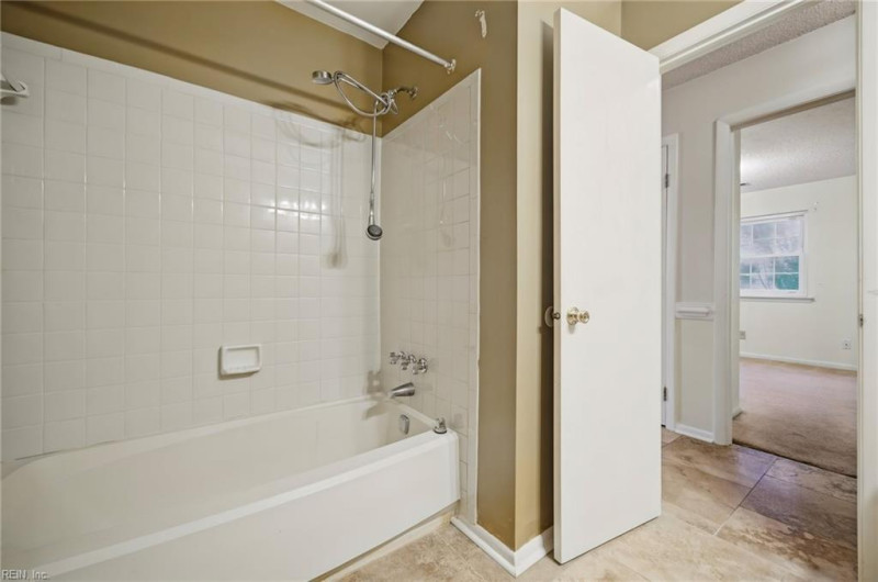 Photo 22 of 33 residential for sale in Virginia Beach virginia