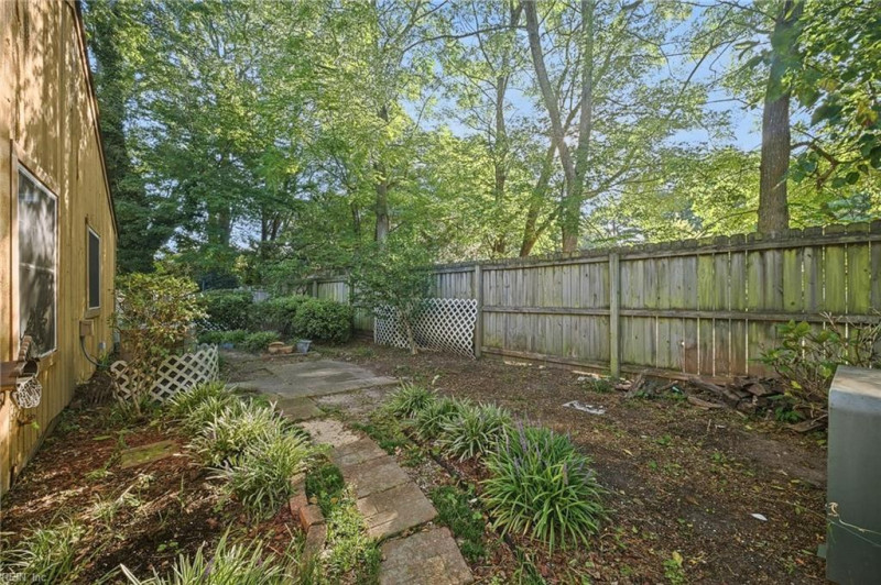 Photo 30 of 33 residential for sale in Virginia Beach virginia