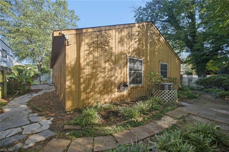 Photo 32 of 33 residential for sale in Virginia Beach virginia