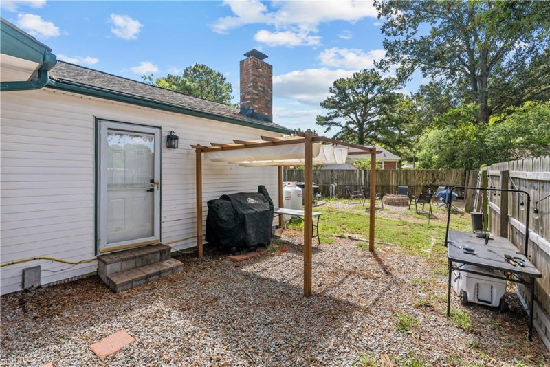 Photo 37 of 42 residential for sale in Chesapeake virginia Photo 37 of 42 residential for sale in Chesapeake virginia