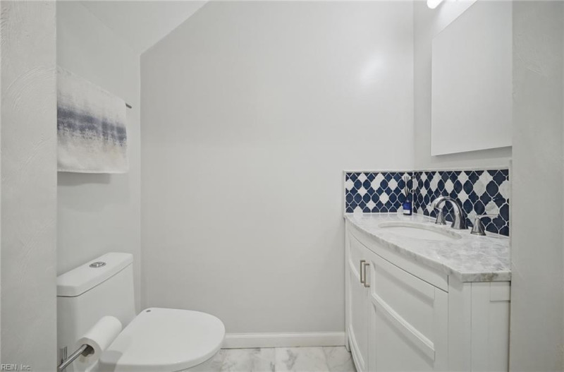 Photo 7 of 26 residential for sale in Virginia Beach virginia