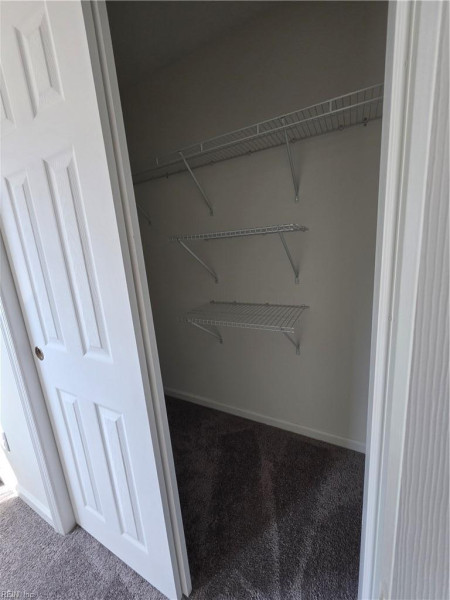 Photo 13 of 19 residential for sale in Portsmouth virginia