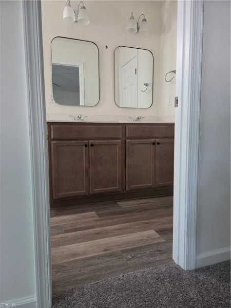 Photo 17 of 19 residential for sale in Portsmouth virginia