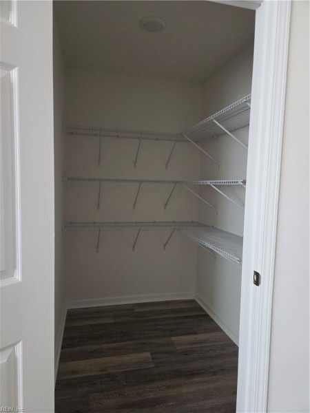 Photo 9 of 19 residential for sale in Portsmouth virginia