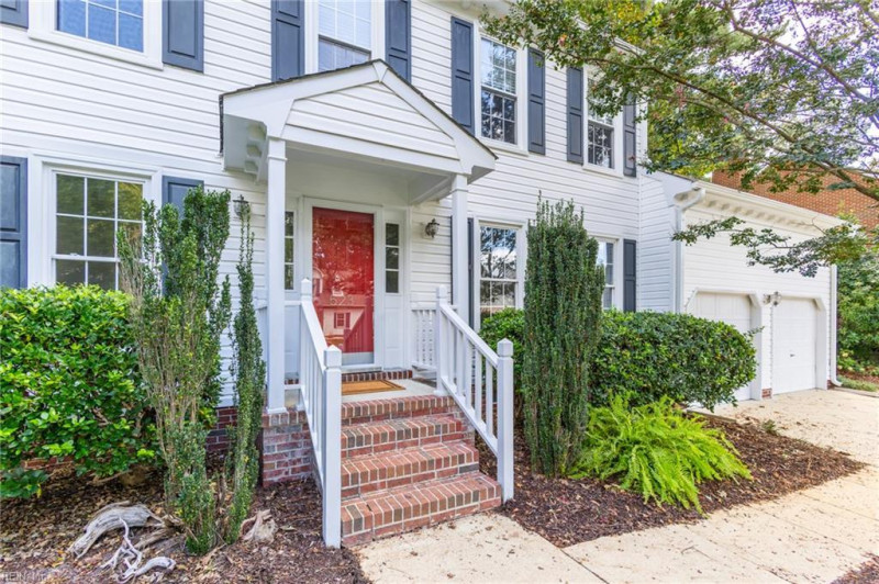Photo 3 of 50 residential for sale in Chesapeake virginia Photo 3 of 50 residential for sale in Chesapeake virginia