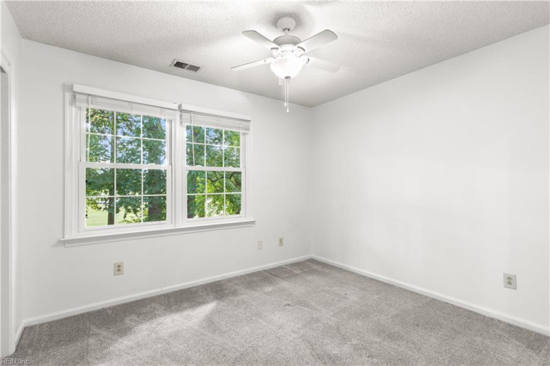 Photo 31 of 50 residential for sale in Chesapeake virginia Photo 31 of 50 residential for sale in Chesapeake virginia