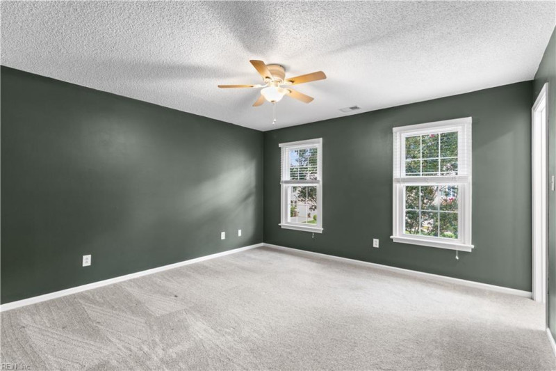Photo 33 of 50 residential for sale in Chesapeake virginia Photo 33 of 50 residential for sale in Chesapeake virginia