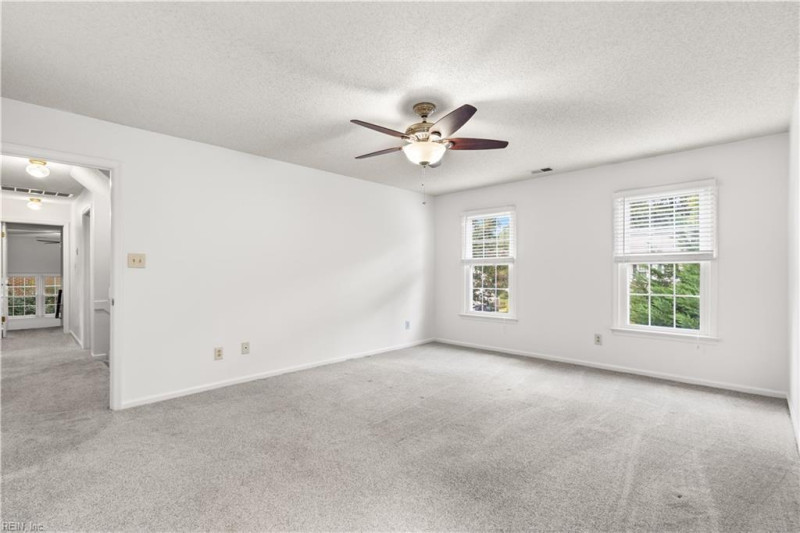 Photo 36 of 50 residential for sale in Chesapeake virginia Photo 36 of 50 residential for sale in Chesapeake virginia