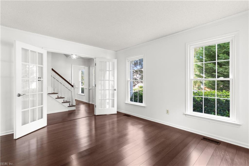 Photo 7 of 50 residential for sale in Chesapeake virginia Photo 7 of 50 residential for sale in Chesapeake virginia
