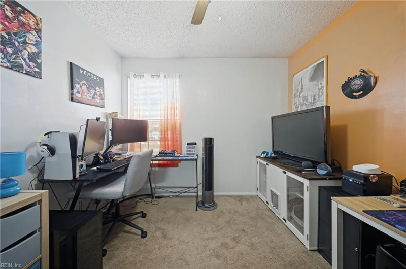 Photo 19 of 26 residential for sale in Virginia Beach virginia