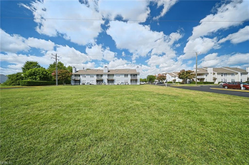 Photo 21 of 26 residential for sale in Virginia Beach virginia