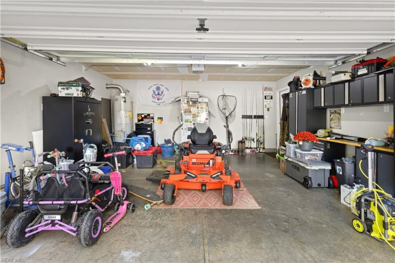 Photo 32 of 50 residential for sale in Gloucester County virginia