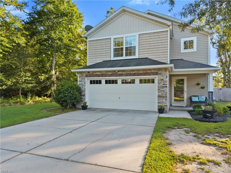 Photo 4 of 50 residential for sale in Gloucester County virginia