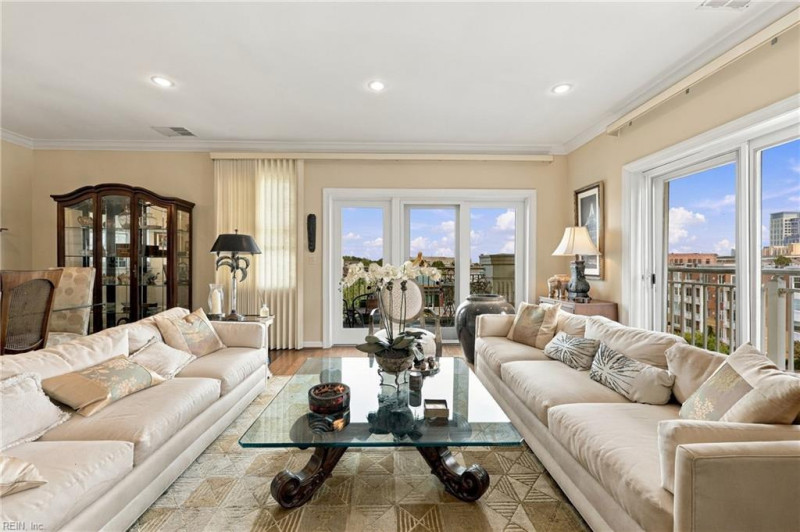 Photo 17 of 49 residential for sale in Norfolk virginia