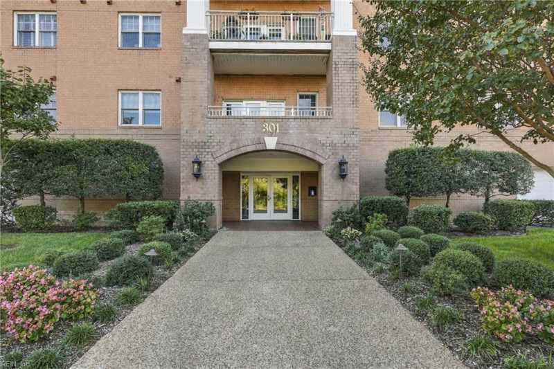 Photo 44 of 49 residential for sale in Norfolk virginia