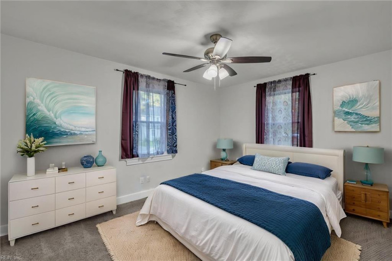 Photo 28 of 49 residential for sale in Portsmouth virginia
