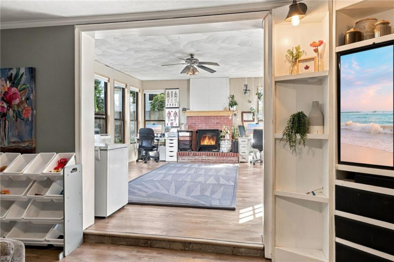 Photo 22 of 49 residential for sale in Virginia Beach virginia