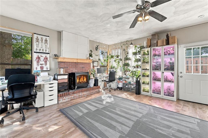 Photo 27 of 49 residential for sale in Virginia Beach virginia
