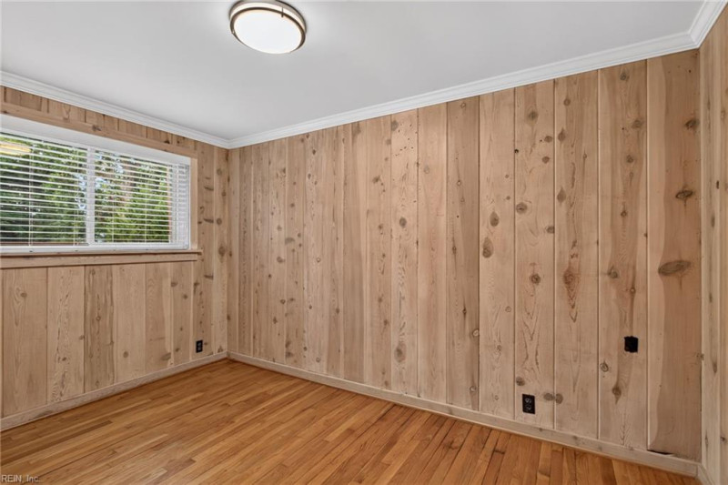 Photo 30 of 41 residential for sale in Suffolk virginia
