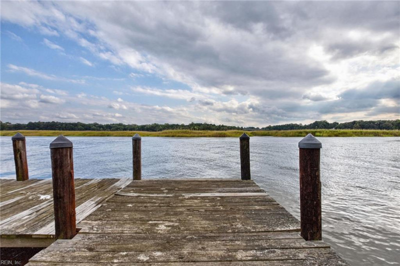Photo 38 of 41 residential for sale in Suffolk virginia