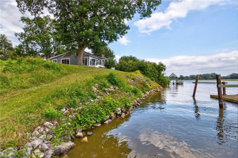 Photo 41 of 41 residential for sale in Suffolk virginia