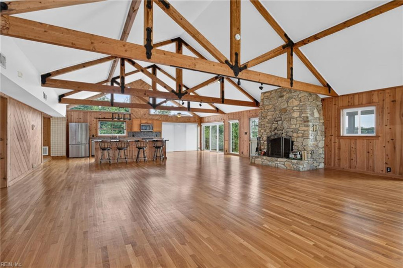 Photo 5 of 41 residential for sale in Suffolk virginia