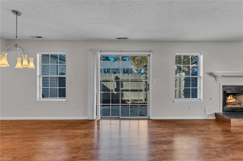 Photo 19 of 42 residential for sale in Virginia Beach virginia