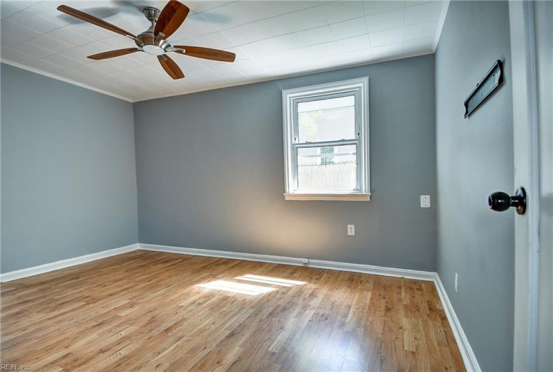 Photo 21 of 42 residential for sale in Norfolk virginia
