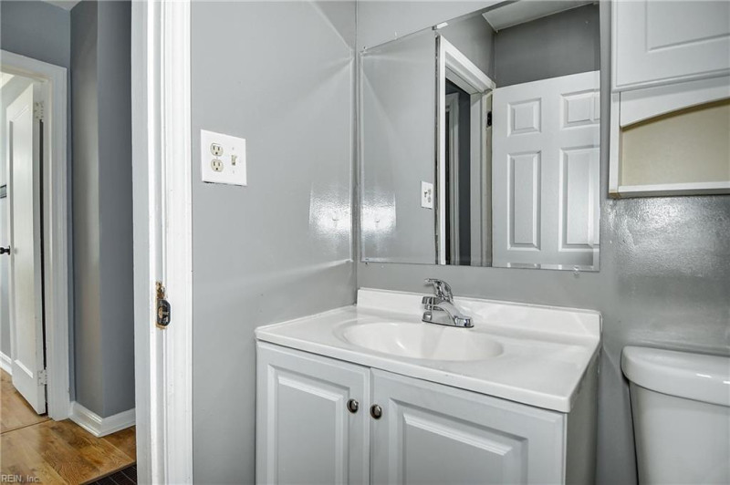 Photo 27 of 42 residential for sale in Norfolk virginia