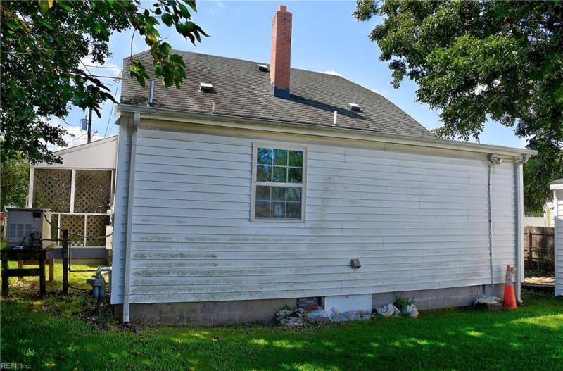Photo 35 of 42 residential for sale in Norfolk virginia