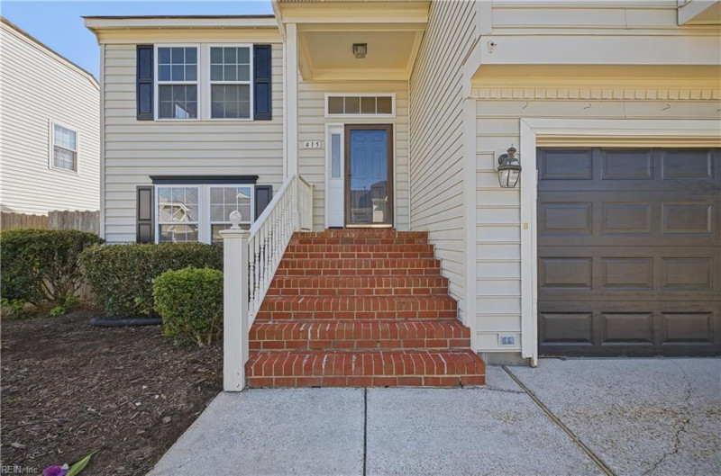 Photo 6 of 50 residential for sale in Chesapeake virginia Photo 6 of 50 residential for sale in Chesapeake virginia