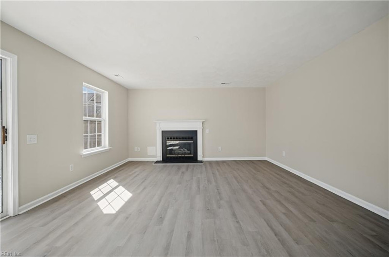 Photo 9 of 50 residential for sale in Chesapeake virginia Photo 9 of 50 residential for sale in Chesapeake virginia