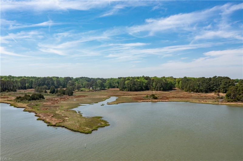 Photo 35 of 37 residential for sale in Isle of Wight County virginia Photo 35 of 37 residential for sale in Isle of Wight County virginia