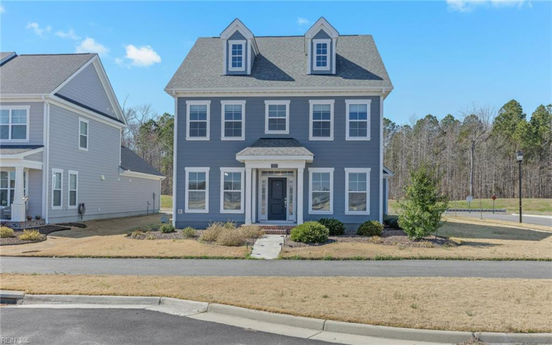 Photo 2 of 50 residential for sale in Chesapeake virginia