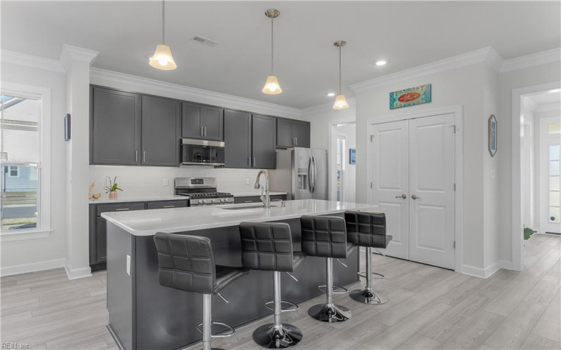 Photo 20 of 50 residential for sale in Chesapeake virginia