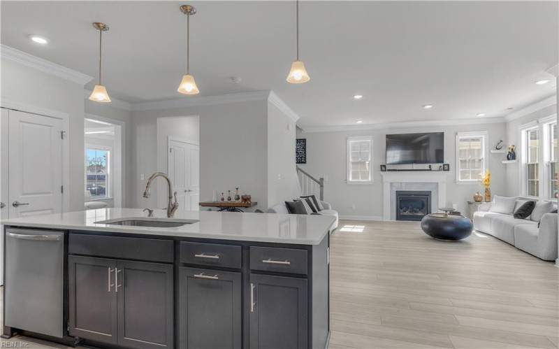 Photo 23 of 50 residential for sale in Chesapeake virginia