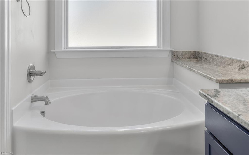 Photo 34 of 50 residential for sale in Chesapeake virginia