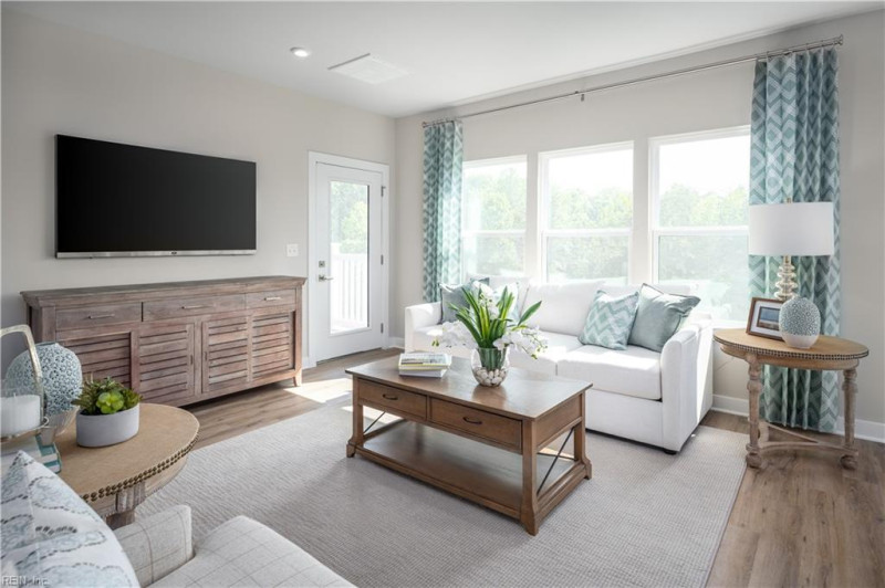 Photo 12 of 20 residential for sale in Suffolk virginia