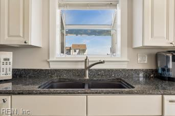 Photo 15 of 48 residential for sale in Hampton virginia Photo 15 of 48 residential for sale in Hampton virginia