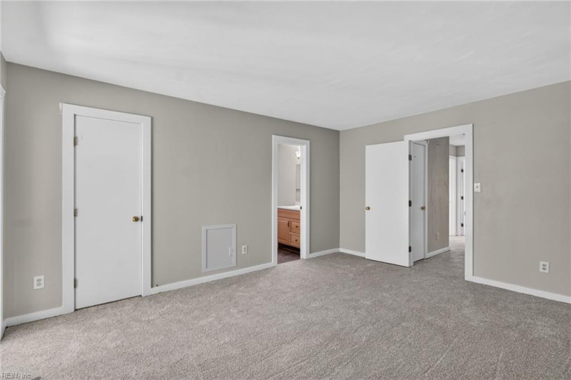 Photo 22 of 44 residential for sale in Newport News virginia