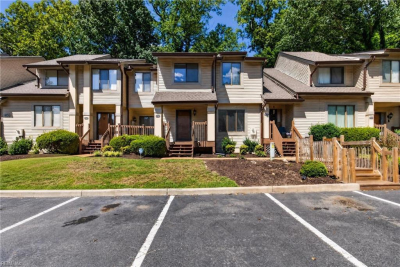 Photo 41 of 44 residential for sale in Newport News virginia
