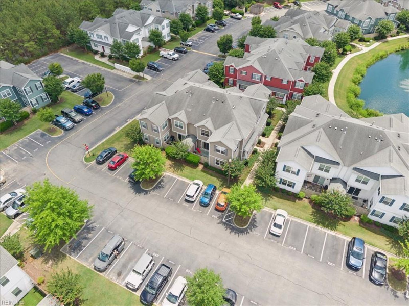 Photo 33 of 35 residential for sale in Chesapeake virginia