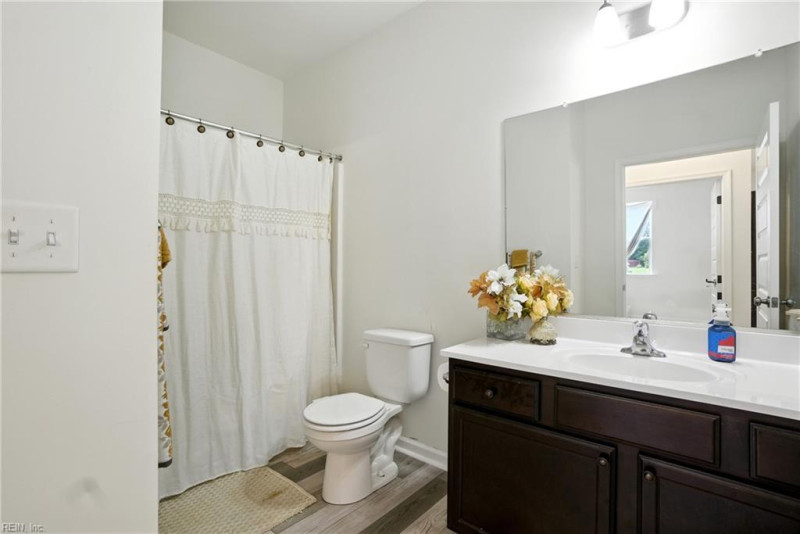 Photo 23 of 26 residential for sale in Suffolk virginia