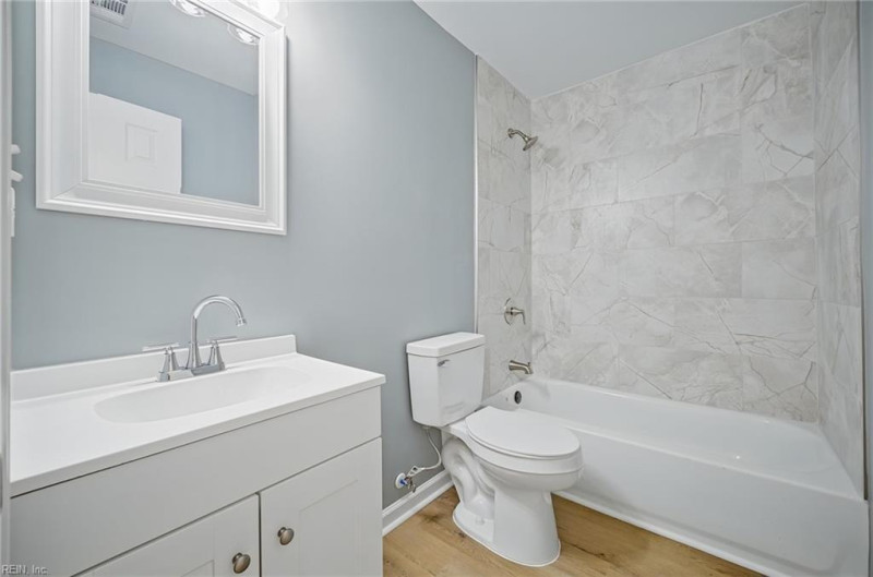 Photo 22 of 31 residential for sale in Chesapeake virginia