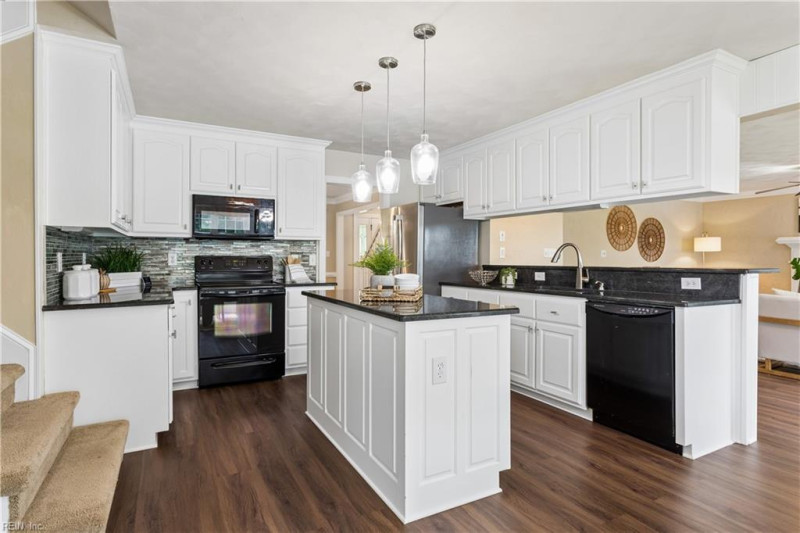 Photo 11 of 50 residential for sale in Chesapeake virginia Photo 11 of 50 residential for sale in Chesapeake virginia