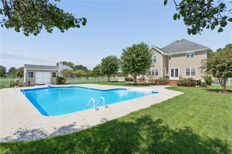 Photo 3 of 50 residential for sale in Chesapeake virginia Photo 3 of 50 residential for sale in Chesapeake virginia